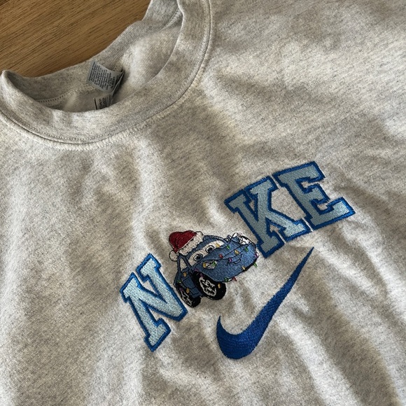 Handmade Sally x Nike Festive Fleece Sweater, Size: Large, Unisex- USED - Picture 5 of 7